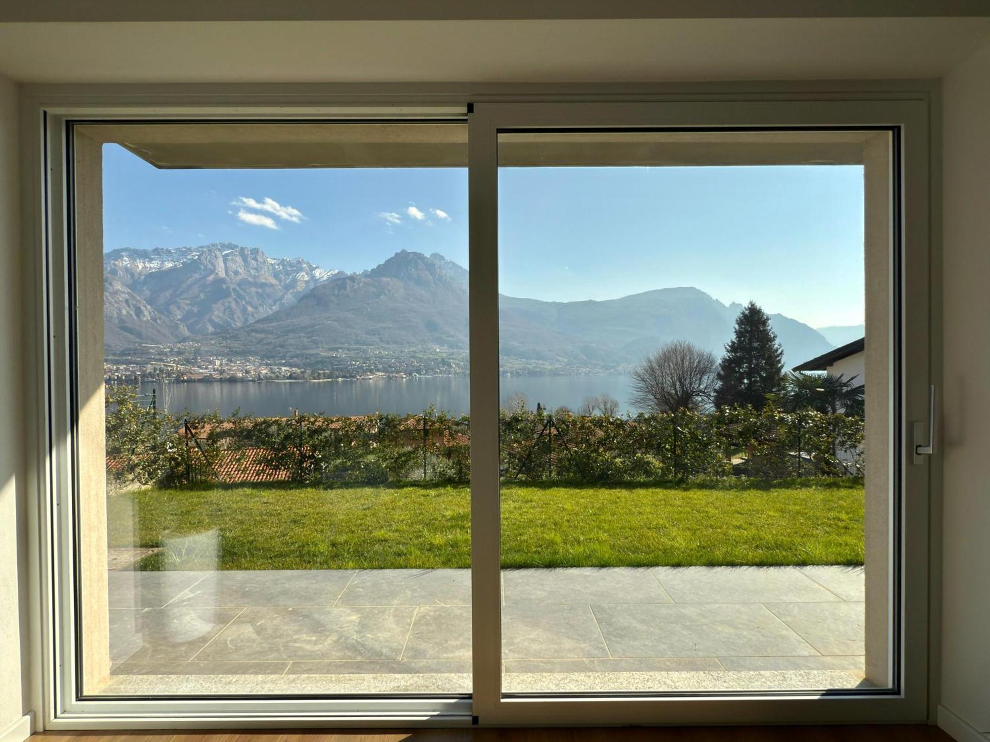 Elda Apartment With Garden And Lake View Onno Exteriér fotografie